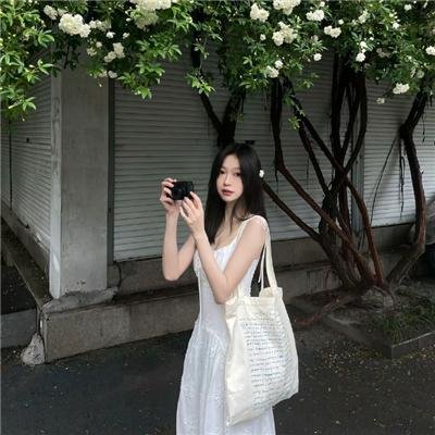 牧蜂姑娘